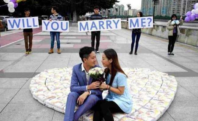 Chinese Man Proposes with Diapers Instead of Diamonds