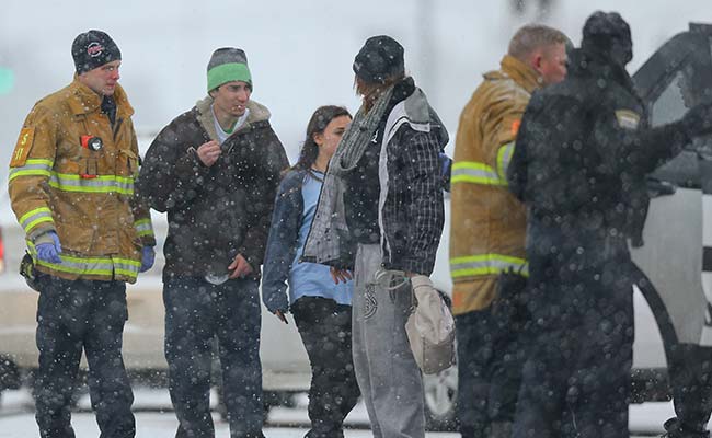Gunman Opens Fire at Colorado Clinic, Kills 3 Including Policeman
