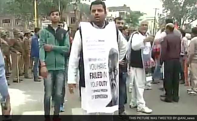 Protest March by Congress Against PDP-BJP Government in Jammu