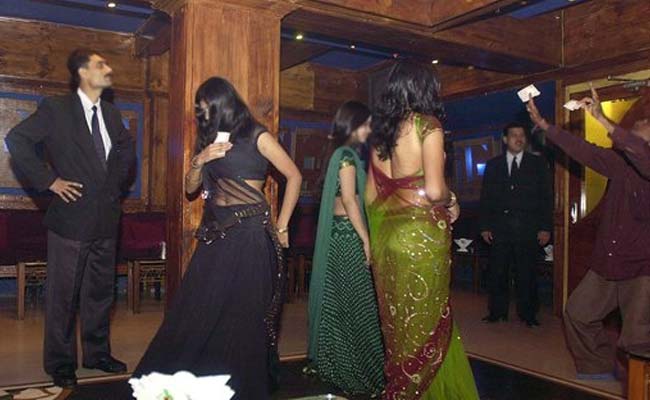 Devendra Fadnavis Government Wants Fixed Salary, Transport For Bar Dancers