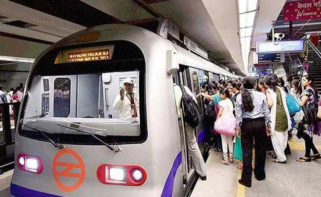 Hand Grenade Shaped Lighter Creates Tizzy At Metro Station
