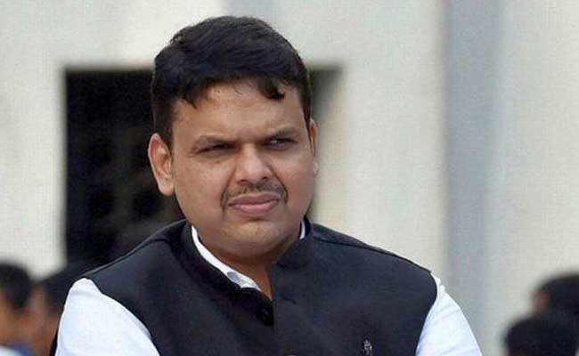 Devendra Fadnavis Calls on Maharashtra Governor Ahead of Winter Session