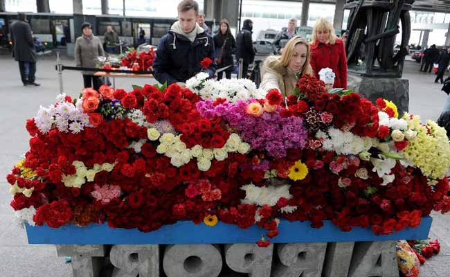 Plane Carrying Remains of Egypt Crash Victims Lands in St Petersburg