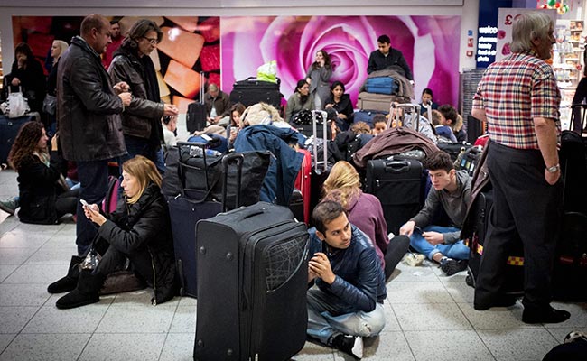 Frenchman Arrested at Gatwick Airport With Weapon: Police