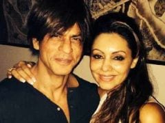 On Shah Rukh Khan's 50th Birthday, Wife Gauri Posts a Rare Selfie