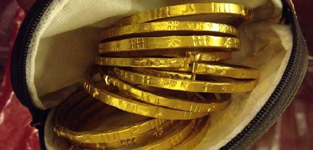 Gold Hits Nine-Week High as China Worries Hit Stocks
