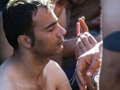 Migrants Sew Lips in Greek-Macedonia Border Protest