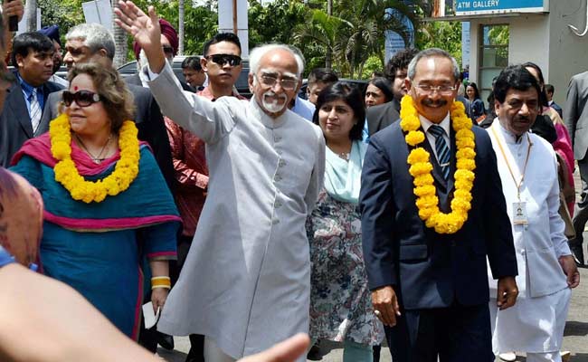 India is a Pluralistic Society, Says Vice President Hamid Ansari in Bali