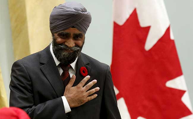 India-Born Former Soldier Sworn in as Canada's New Defence Minister