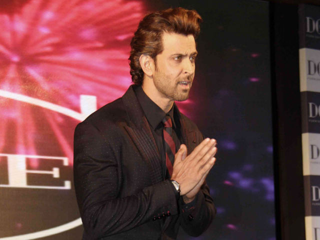 Hrithik Roshan Causes a Stir, Asks Jabalpur to Keep Calm and Carry on