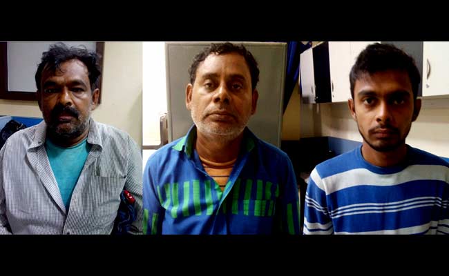 कोलकाता : गिरफ्तार आईएसआई एजेंटों के मोबाइल फोन सिमकार्ड जब्त
