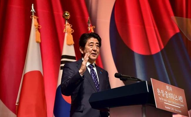 Japan's Shinzo Abe Sees 'Gradual Improvement' in China Ties: Spokesman