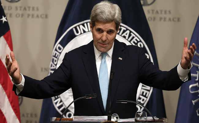 John Kerry in Tunisia to Help Bolster Fledgling Democracy