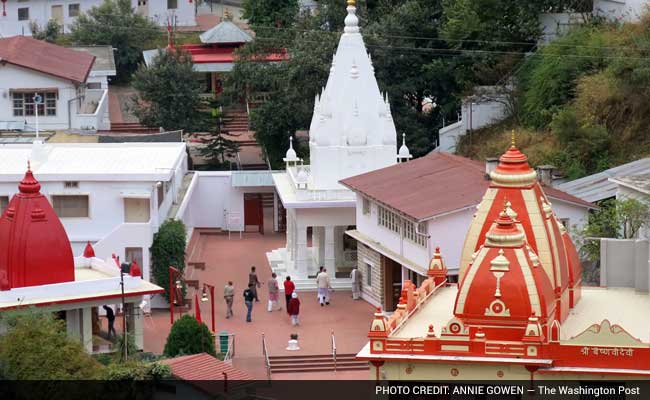 America's Tech Titans Explore Spiritual Side at Indian Temple