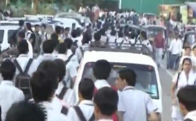 Students From Kota Institute Top NEET