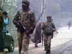 कश्मीर : कुपवाड़ा में सुरक्षाबलों के साथ मुठभेड़ में एक आतंकी ढेर, तलाशी अभियान जारी