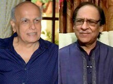 Ghulam Ali to Sing For Mahesh Bhatt's Play <I>Milne Do</i>