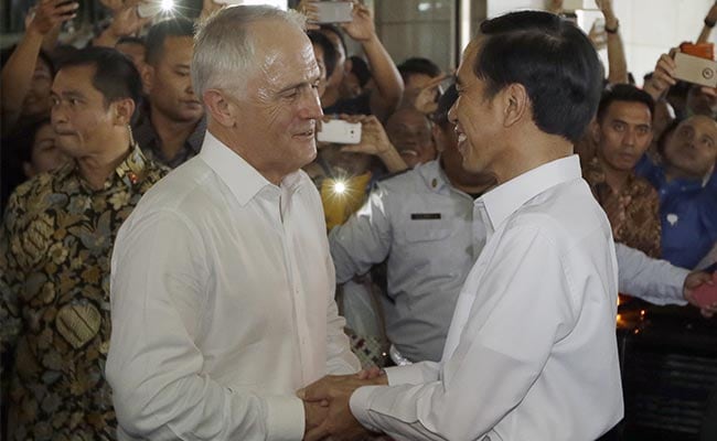 Australian PM Hails 'Great Future' on Indonesia Visit to Fix Ties