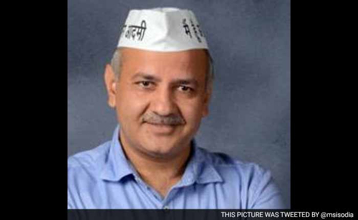 No Proposal to Ban Liquor in Delhi: Manish Sisodia