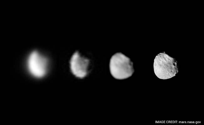 Mars Might be Tearing its Moon Apart