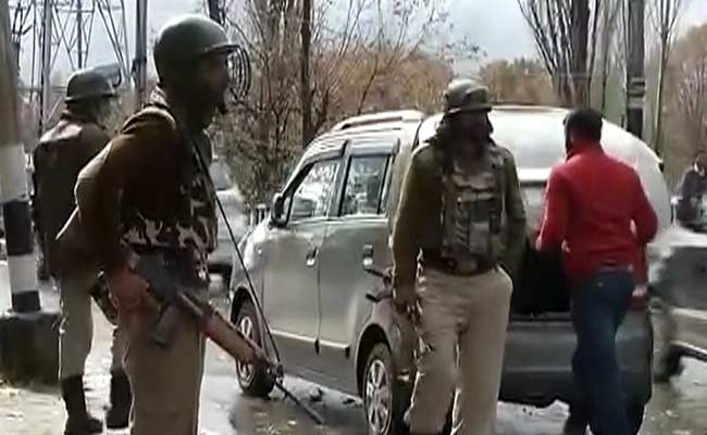 300 Arrests, Online Crackdown for PM Modi's Kashmir Visit