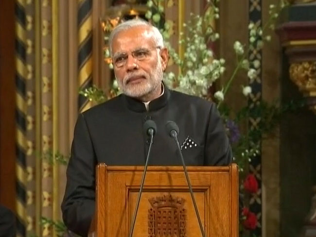 In India, Every Footballer Wants to Bend it Like Beckham: PM Modi