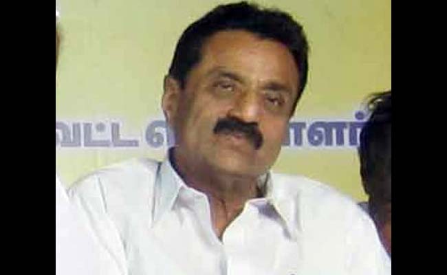 Former Tamil Nadu Lawmaker Found Dead in His Car, Suicide Suspected