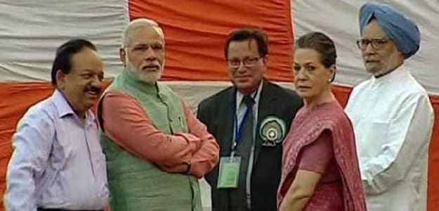PM Modi Prays For Sonia Gandhi's Healthy Life On Her Birthday