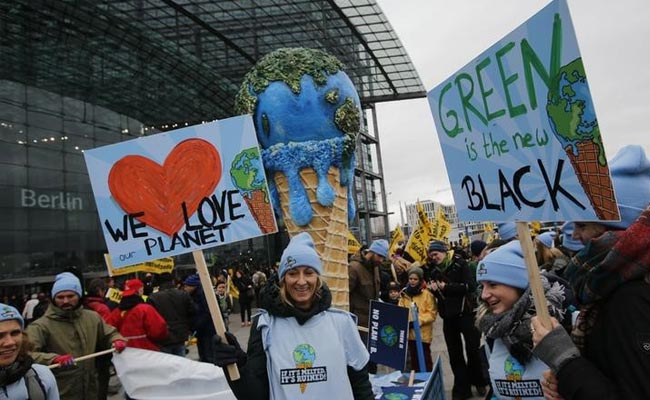 'No Planet B', Marchers Worldwide Tell Leaders Before UN Climate Summit