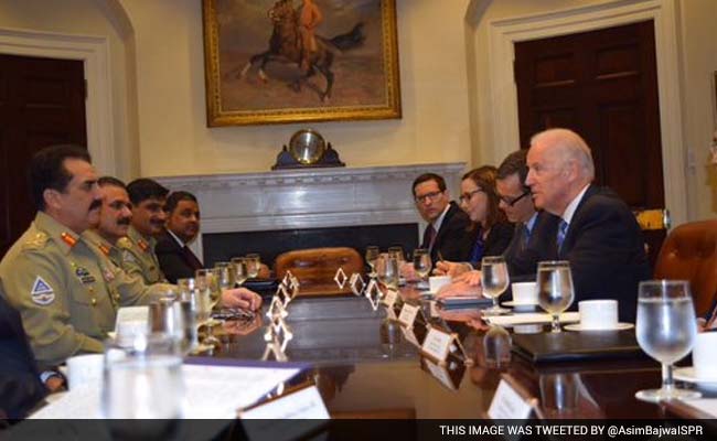 It is for India and Pakistan to Work Out the Kashmir Issue: US