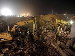 Workers Trapped in Pakistan Factory Plead for Help on Cellphones Workers Trapped in Pakistan Factory Plead for Help on Cellphones