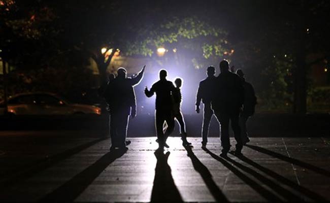 Residents Cleared From Site of Paris Standoff