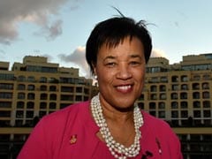 New Commonwealth Chief Pledges Group Will Get Gutsy