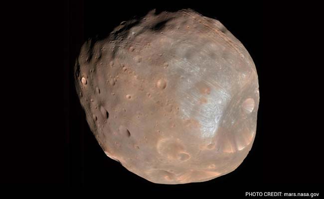 Mars to Lose Its Largest Moon, Phobos, but Gain a Ring