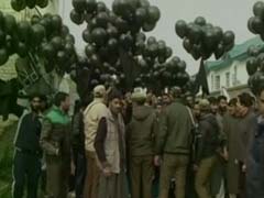 Kashmir Lawmaker Detained for Black Balloon Protest Near PM Modi's Rally