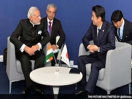 PM Narendra Modi Holds Bilateral Meeting With Japanese PM Shinzo Abe in Paris PM Narendra Modi Holds Bilateral Meeting With Japanese PM Shinzo Abe in Paris
