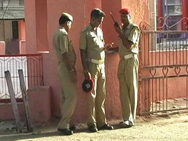 आतंकवादी हमले की चेतावनी के बाद हैदराबाद पुलिस ने ली तलाशी