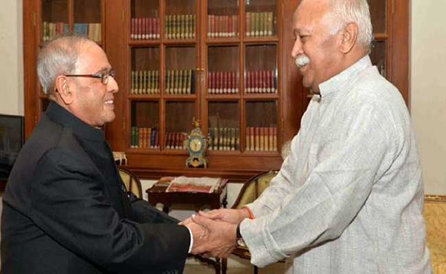 RSS Chief Mohan Bhagwat Meets President Pranab Mukherjee