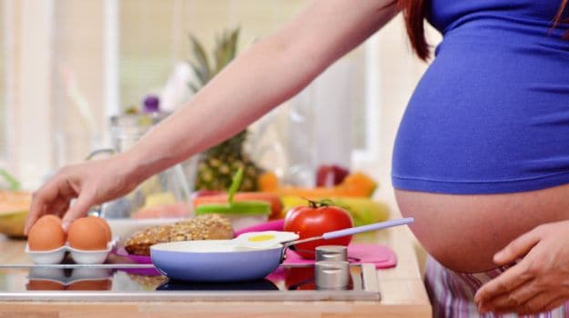 Pregnancy Diet: Should You Really Eat For Two?
