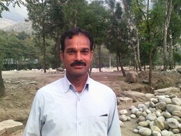 शाहरुख खान और शिमला में टैक्सी चलाने वाले पंजाब सिंह का क्या लेना देना... शाहरुख खान और शिमला में टैक्सी चलाने वाले पंजाब सिंह का क्या लेना देना...