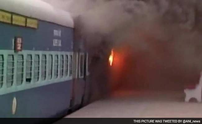 Three Trains Catch Fire at Odisha's Puri Railway Station, 1 Detained