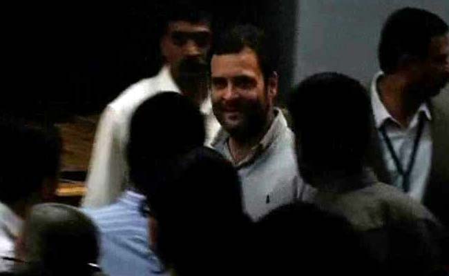 Rahul Gandhi Targets PM, Says 'Only One Man Decides Everything'