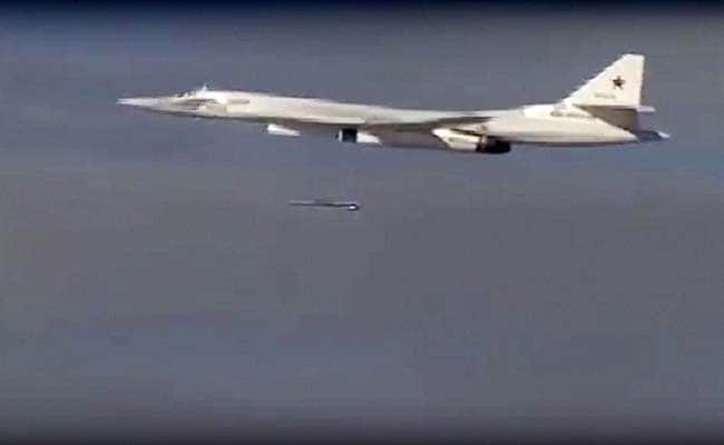 Russian Strategic Bombers Deal New Strikes on Islamic State