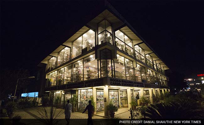 A Storied Bookstore and Its Late Oracle Leave Imprint on Islamabad