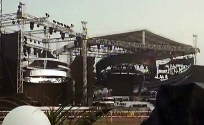 Saifai Wears Festive Look to Celebrate Mulayam Singh Yadav's Birthday