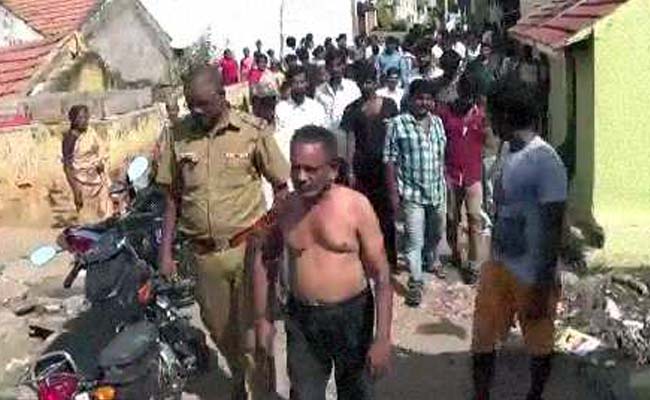 Auto Driver Faces Wrath of Locals for Alleged Attempt to Sexually Assault a Minor
