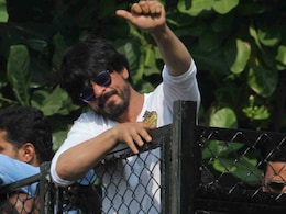 Thanks For the Tweet, Aamir. But Shah Rukh Khan Also Wants This Thanks For the Tweet, Aamir. But Shah Rukh Khan Also Wants This
