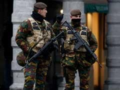 Caught Short, Belgian Army Borrows American Body Armour
