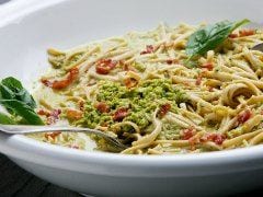 Dinner in 25 Minutes: Skinny Carbonara With Peas, Almonds and Basil