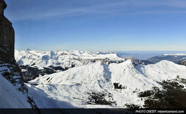 2 Climbers Killed In French Alps Avalanche